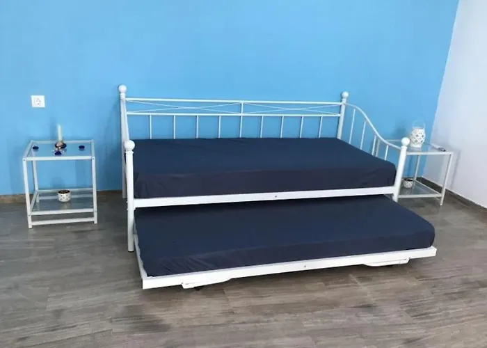 80 τ.μ. δίπλα από την θάλασσα στην ελιά. Apartment